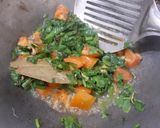A picture of step 4 of Spinach Soup.