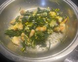 Foto del paso 5 de la receta: Salteado de grelos y langostinos