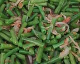 A picture of step 4 of Green Beans in Oyster sauce.