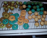 Foto del paso 10 de la receta: Masa para cake pops y mini rosquillas de colores y diferentes sabores