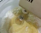 Foto langkah ke 3 dari resep Bolkus Tersenyum Merekah No Soda Water Praktis Ekonomis.