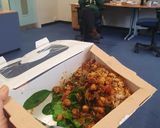 A picture of step 4 of Prawn jalfrezi ft. Andrew.