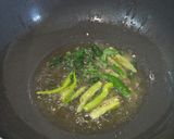 A picture of step 6 of Kaande Matar Pohe (Savory Flattened Rice With Green Peas).