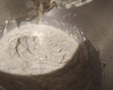 Foto del paso 5 de la receta: Bizcocho vegano de cerveza, chía y limón