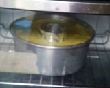 Foto langkah ke 6 dari resep Lemon Cake dengan lemon glazing.