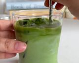 Foto langkah ke 6 dari resep Ice Matcha Latte Premium Ceremonial Grade.