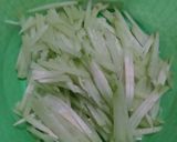 Foto langkah ke 1 dari resep Tumis labu Siam.