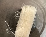 Foto del paso 5 de la receta: Fideos vermicelli con setas y yema de huevo 🍜