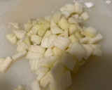Foto del paso 2 de la receta: Tartar de salmón con wasabi y pera