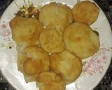 A picture of step 4 of Dahi vada.