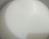 A picture of step 1 of Special Malai Chai.