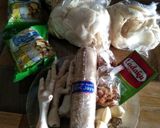 Foto langkah ke 1 dari resep Sup Jamur Bihun Galantin.