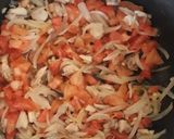 Foto del paso 4 de la receta: Tomaticán de pollo, receta chilena. (Para: 4 personas)