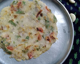 ગાર્લિક રવા ઉત્તપા (Garlic Rava Uttapa Recipe In Gujarati) રેસીપી સ્ટેપ4ફોટો