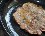 A picture of step 3 of Egg tomato onion omlette.