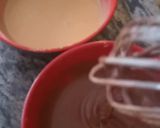 A picture of step 6 of Chocolate Lemon glaze doughnuts.