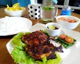 Foto langkah ke 6 dari resep Ikan bawal bakar nyaman (pakai teflon).