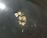 Foto langkah ke 3 dari resep Suwir ayam gurih manis.