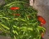 Foto langkah ke 4 dari resep Tumis kangkung pedas pake terasi.