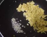 Egg fried noodles recipe step 5 photo