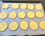 Foto del paso 8 de la receta: Mantecadas de coco