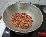 A picture of step 1 of SABUDANA UPMA without onion.