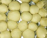 A picture of step 14 of SOFT NO KNEAD DINNER ROLLS #ChristmasBaking.