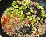 Foto langkah ke 2 dari resep Nasi Goreng Pete (ebi sangrai).