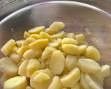 Foto del paso 4 de la receta: Placki ziemniaczane —Tortitas de patata—