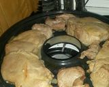 Foto del paso 2 de la receta: Bondiola de cerdo a la cerveza con papas rusticas y vegetales