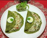 A picture of step 8 of Egg Stuff Spinach Green Paratha.
