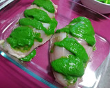 Foto del paso 2 de la receta: Pechuga de pollo con espinacas