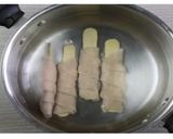 A picture of step 6 of Shoya chaap.