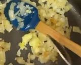 صورة لخطوة 2 من وصفة -فتة البطاطس والباذنجان اللذيذه😋🥔!