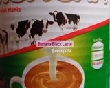 Foto langkah ke 1 dari resep Banana Black Latte.