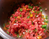 Foto del paso 8 de la receta: Pulpitos en salsa de tomates y pimientos