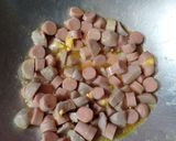 Foto langkah ke 3 dari resep Sosis, bakso, sayur mentega / capcay mentega.