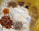 A picture of step 1 of Naan pakora.