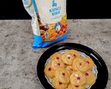 Foto langkah ke 4 dari resep Kukis SKM (Sweetened Condensed Milk Cookies).