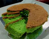 Foto langkah ke 2 dari resep Keto Chiffon Cake Pandan Sugar & Gluten Free.