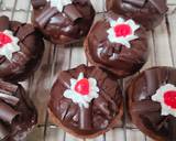 Cara Membuat Donat Blackforest 7