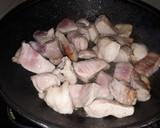 Foto del paso 1 de la receta: Masa de cerdo con papas al romero