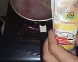 Foto langkah ke 1 dari resep Wedang sujakutem.