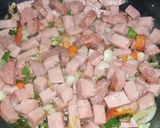 Foto del paso 3 de la receta: Pajaritas con jamón y chorizo y abundante queso gouda