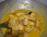 Foto langkah ke 4 dari resep Ayam UNGKEP LENGKUAS. Gurih, bumbunya melimpah, wangi lengkuas.