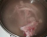 Foto del paso 2 de la receta: Zapallito revuelto c/pollo y tirabuzón