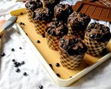 Foto langkah ke 8 dari resep 244. Banana Double Choco Muffin Cake.