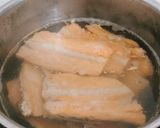 Hình bước làm 1 của món Bún mọc sườn non