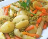 Foto del paso 5 de la receta Salteado de verduras y hortalizas de primavera