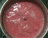 A picture of step 2 of Strawberry-Apple smoothie with cinnamon powder.